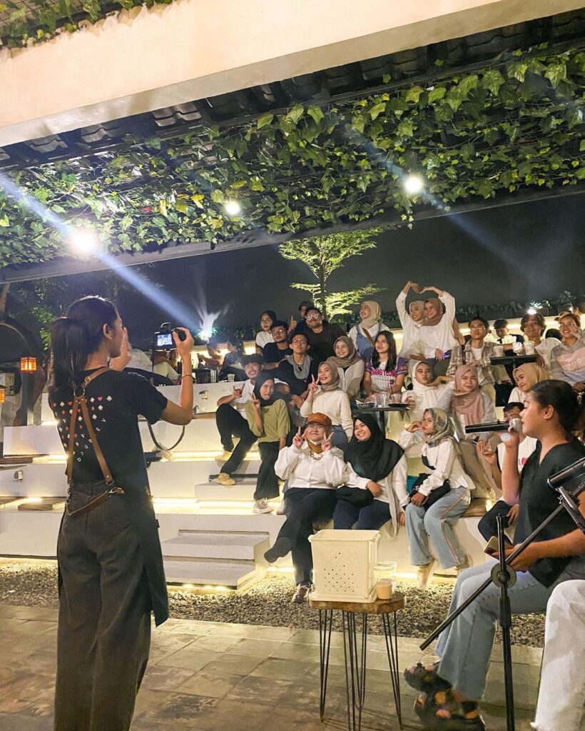 Serunya Photobox di Cafe Estetik dan Instagramable Jakarta